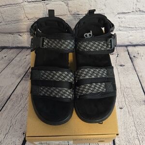 Gravity Defyer Sandal